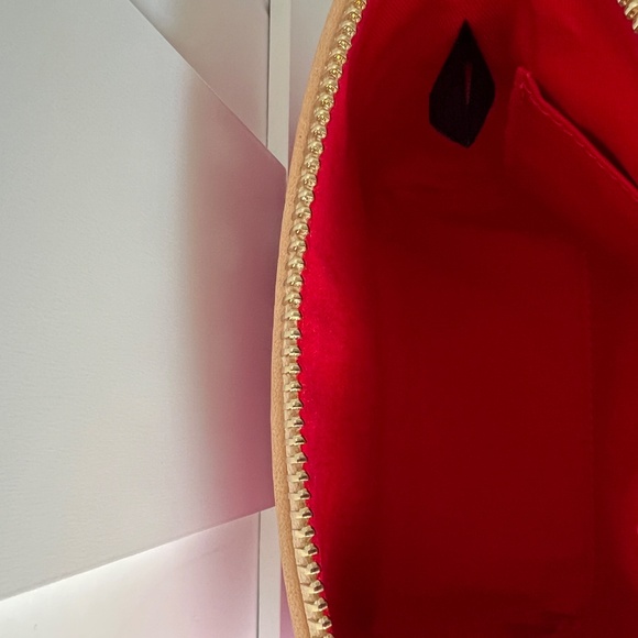 Dooney & Bourke Cosmetic Case - Picture 7 of 7